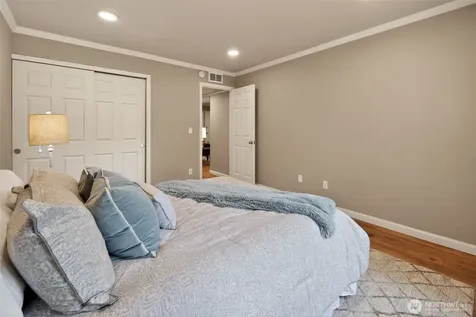 12206 NE 147th Place Kirkland WA 98034