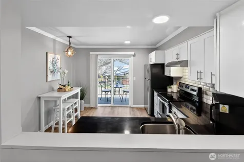 12206 NE 147th Place Kirkland WA 98034