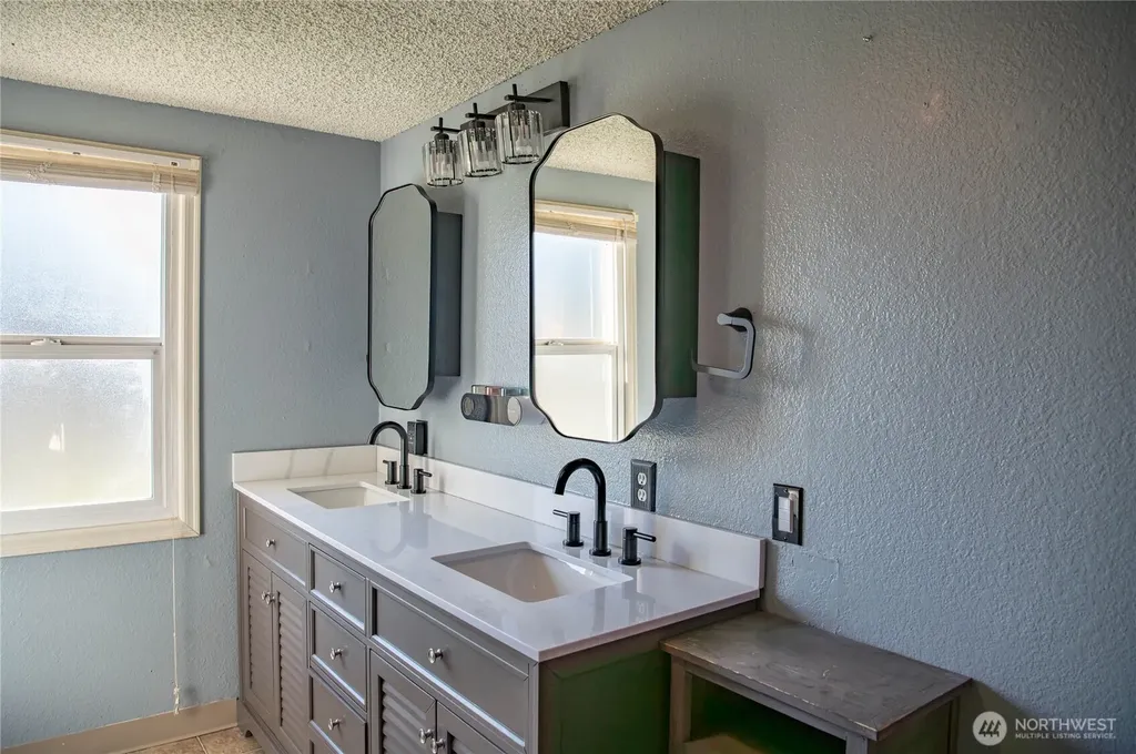 6720 Central Park Drive Aberdeen WA 98520