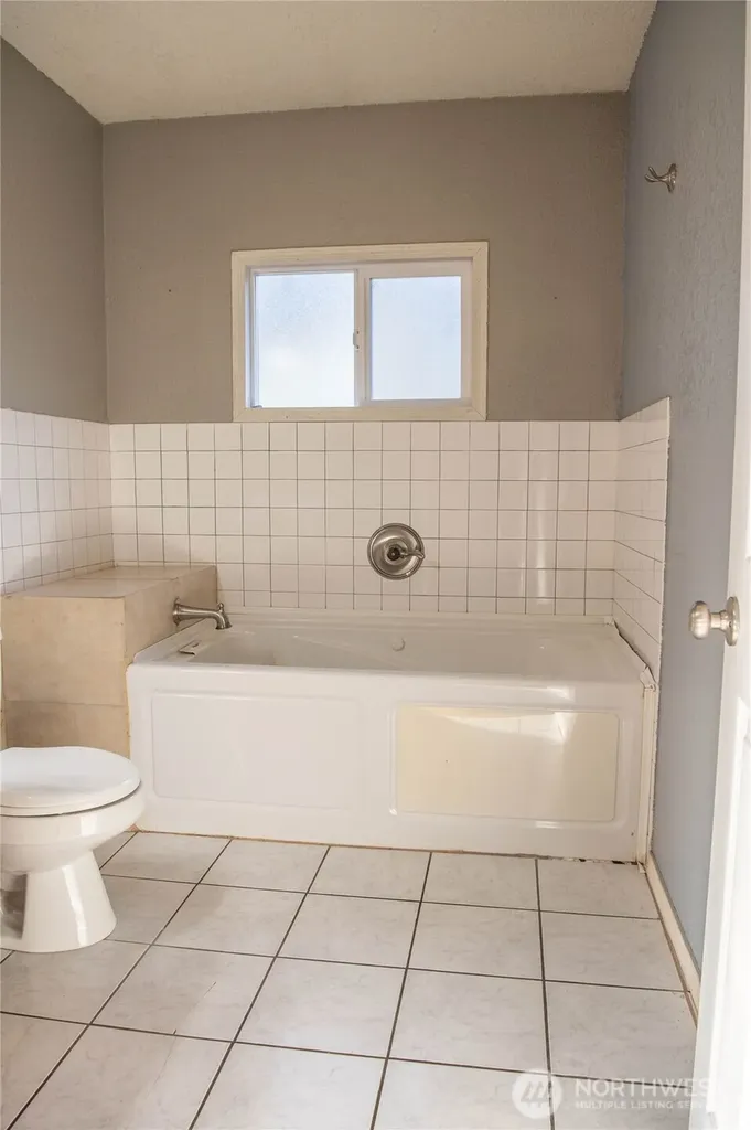 6720 Central Park Drive Aberdeen WA 98520