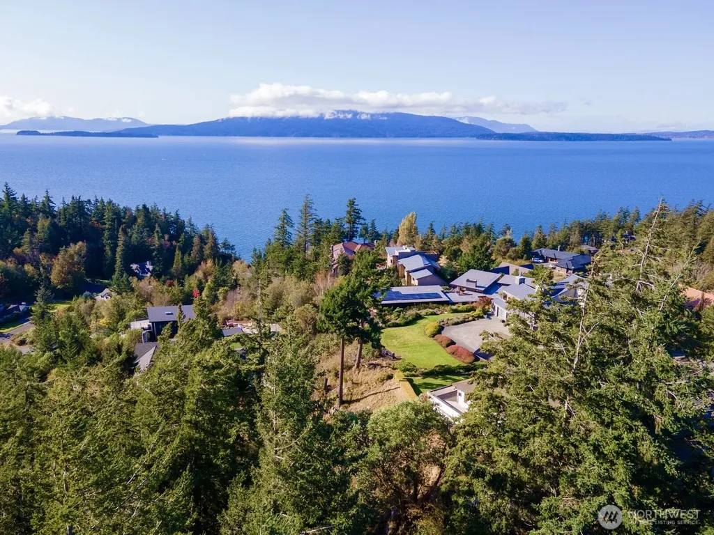 417 Arbutus Place Bellingham WA 98225