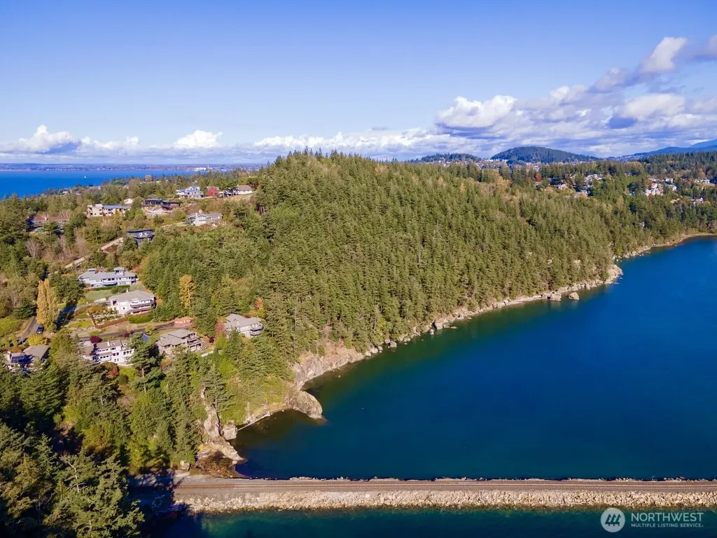 417 Arbutus Place Bellingham WA 98225