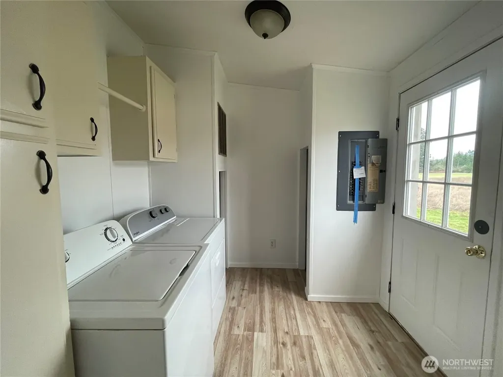 564 Avery Road Winlock WA 98596