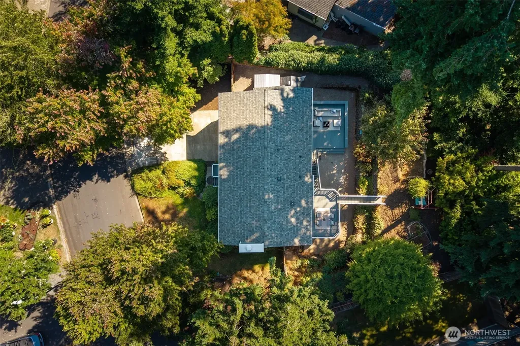 11619 NE 97th Street Kirkland WA 98033