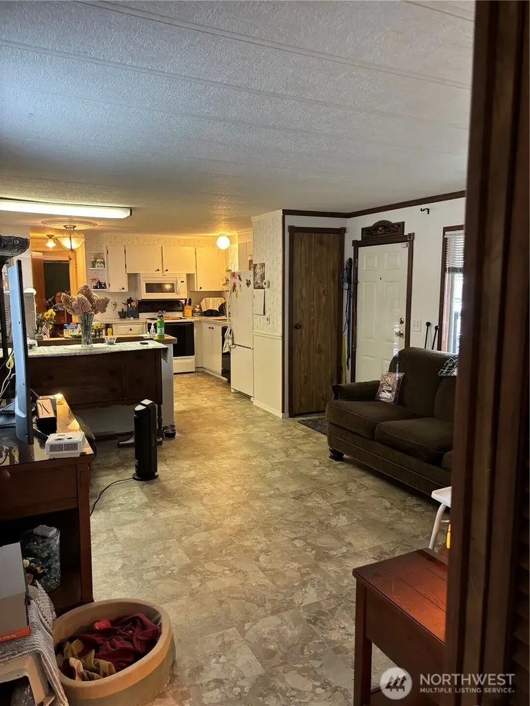 16600 25th Avenue NE Marysville WA 98271