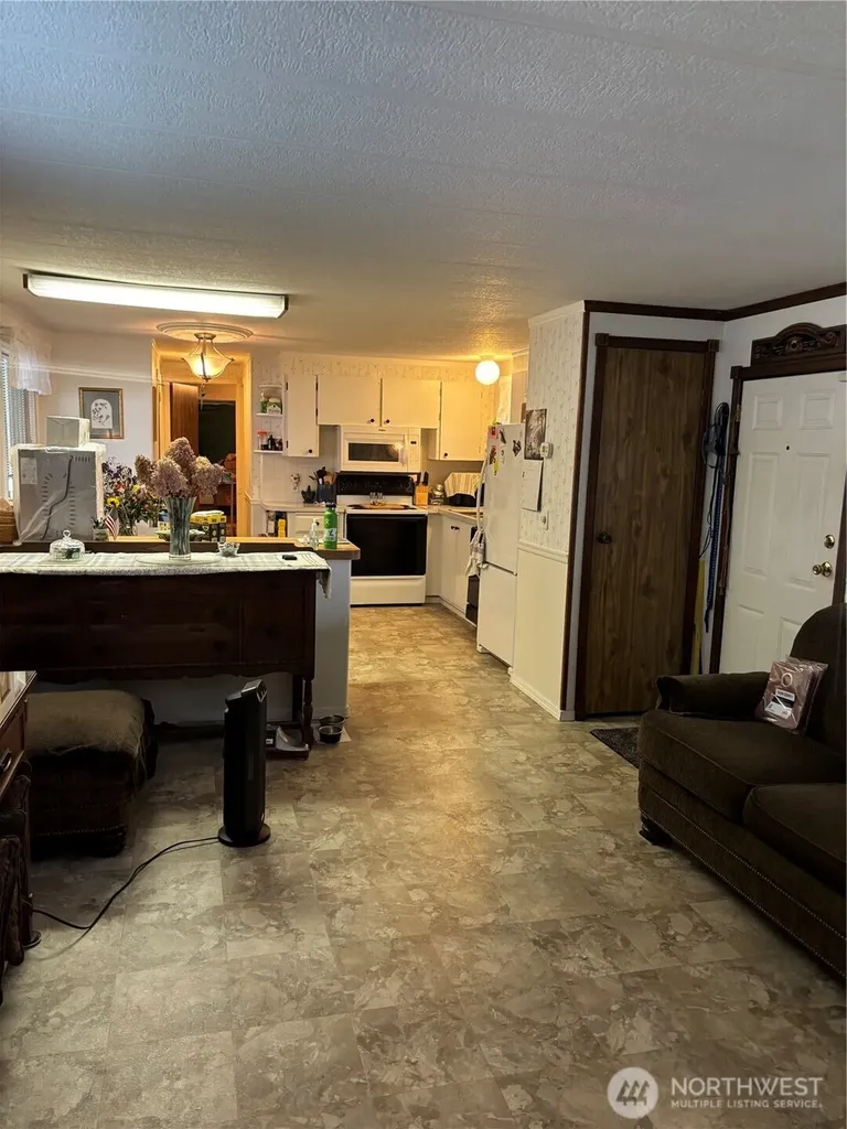16600 25th Avenue NE Marysville WA 98271