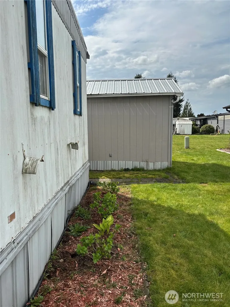 16600 25th Avenue NE Marysville WA 98271