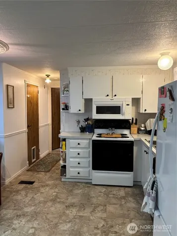 16600 25th Avenue NE Marysville WA 98271