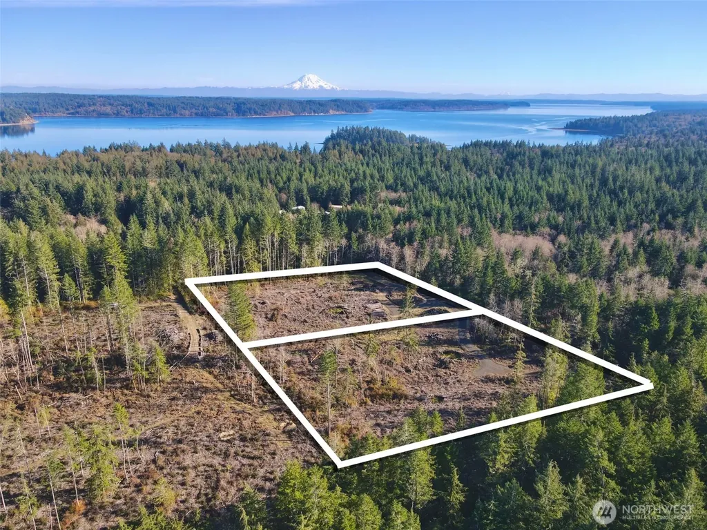 255 E Solbakk Veien Road Shelton WA 98584