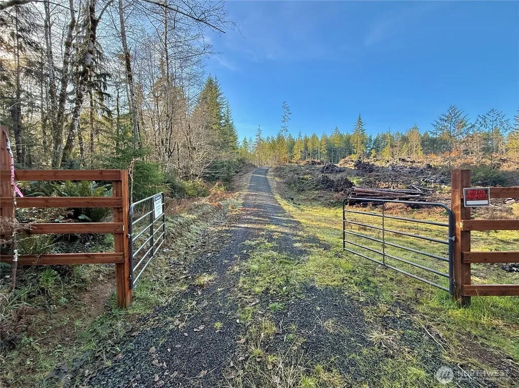 255 E Solbakk Veien Road Shelton WA 98584