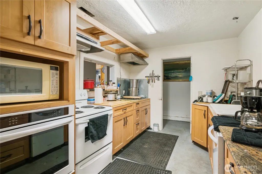 301 Allen Street Kelso WA 98626