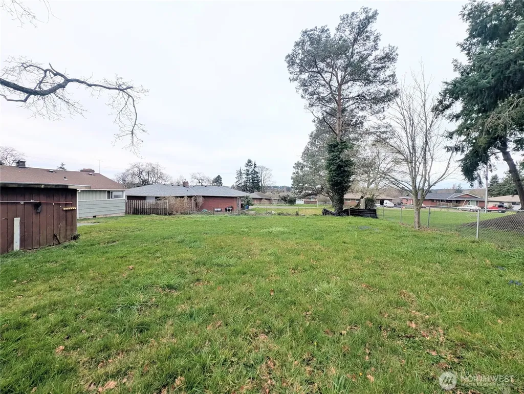 1740 6th Street Oak Harbor WA 98277