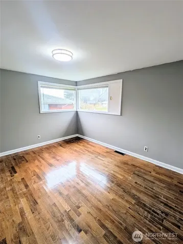 1740 6th Street Oak Harbor WA 98277
