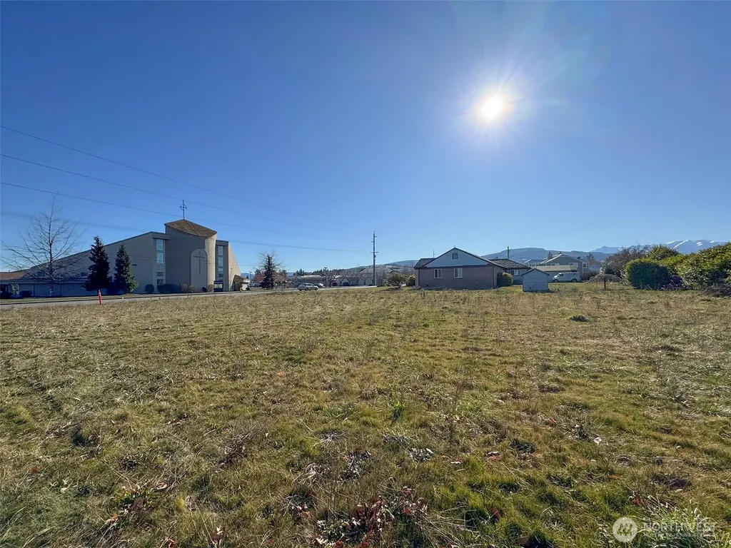 955 N 5th Avenue Sequim WA 98382