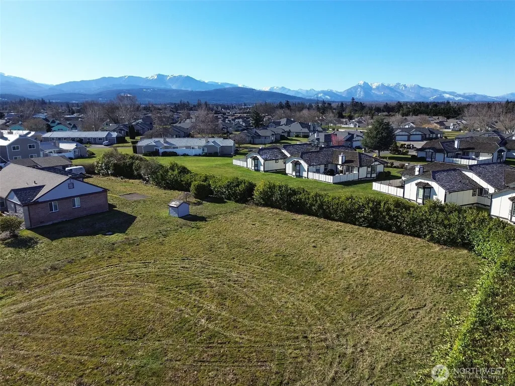 955 N 5th Avenue Sequim WA 98382