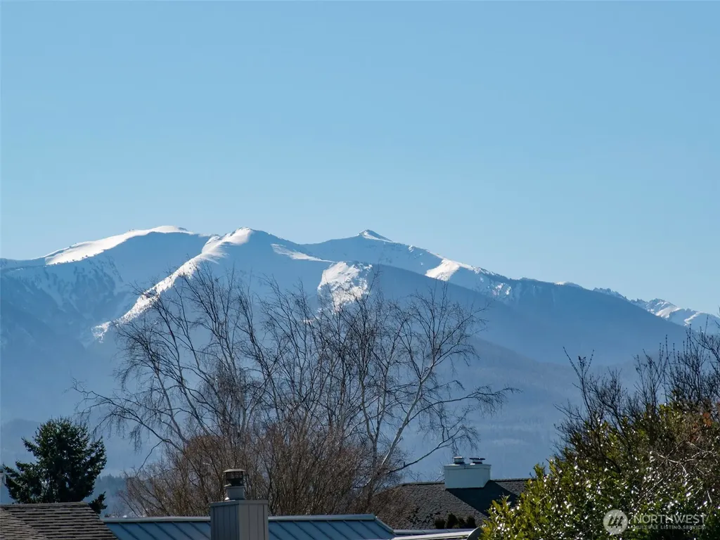 955 N 5th Avenue Sequim WA 98382