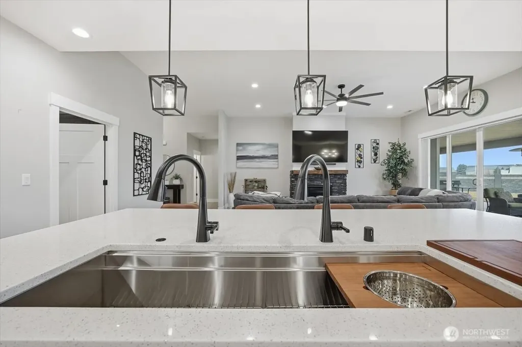 6915 Lamb Court Pasco WA 99301
