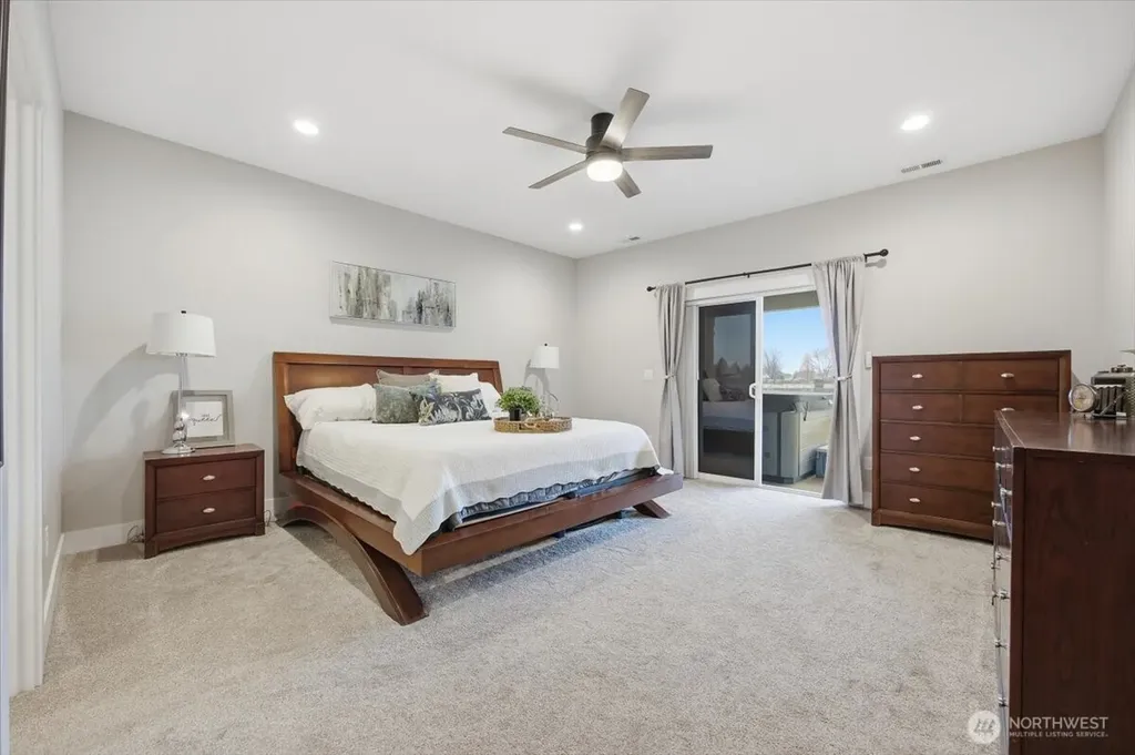6915 Lamb Court Pasco WA 99301