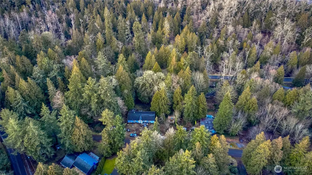 25 Roosevelt Road Point Roberts WA 98281