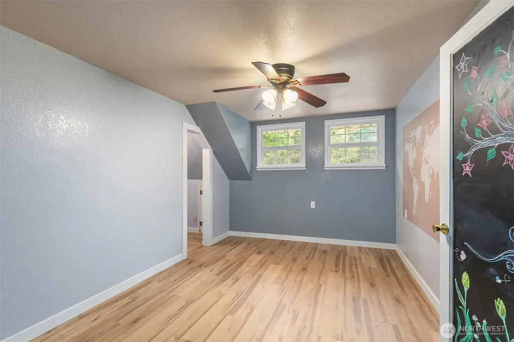 1619 W Reynolds Avenue Centralia WA 98531