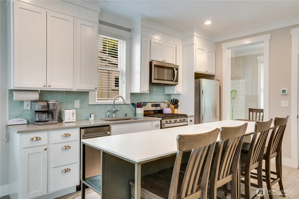 74 Elk Creek Loop Pacific Beach WA 98571