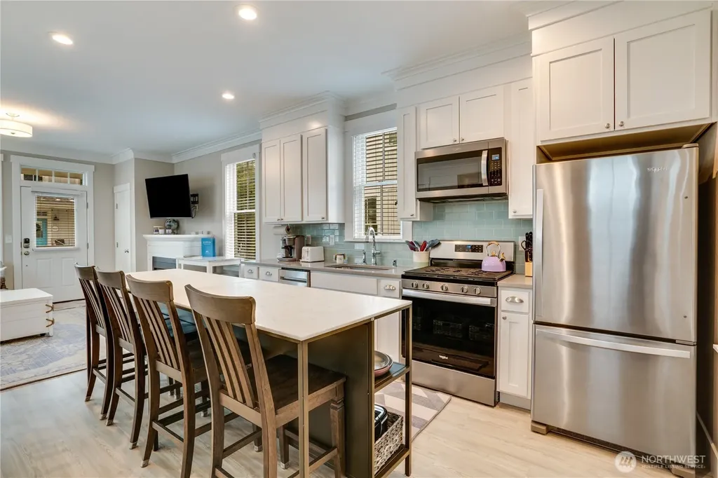 74 Elk Creek Loop Pacific Beach WA 98571