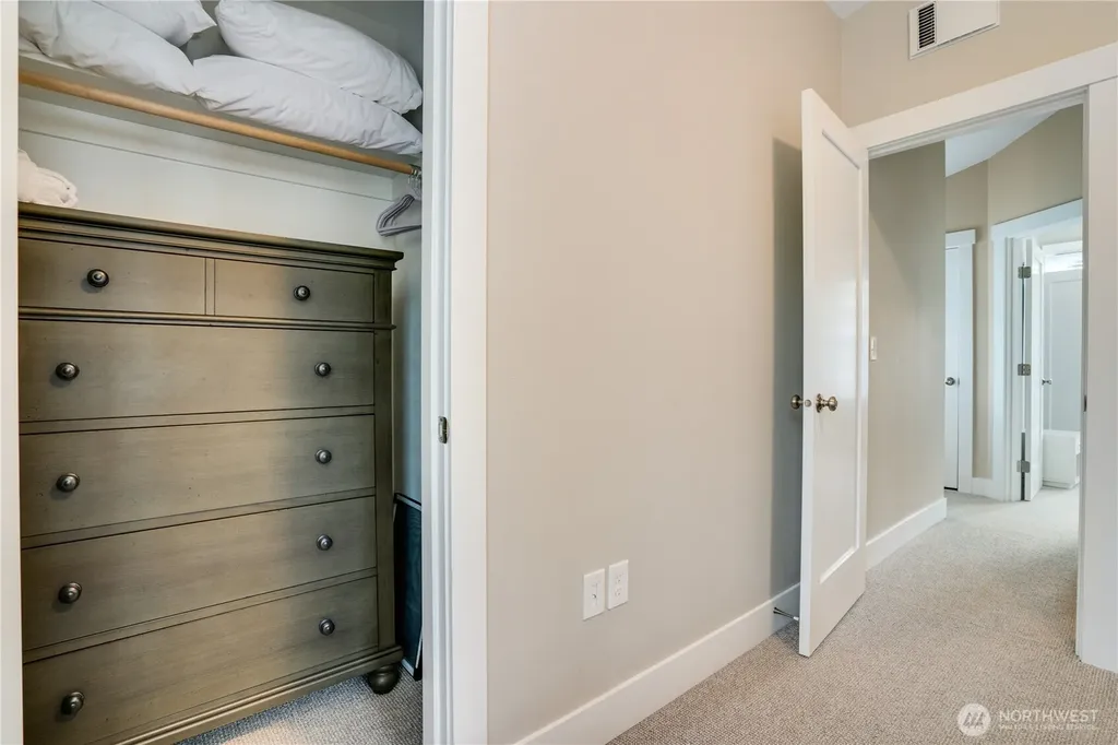 74 Elk Creek Loop Pacific Beach WA 98571