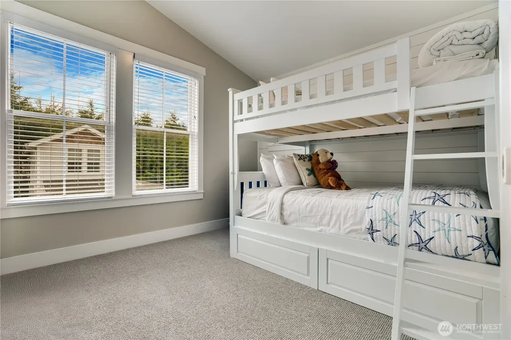 74 Elk Creek Loop Pacific Beach WA 98571