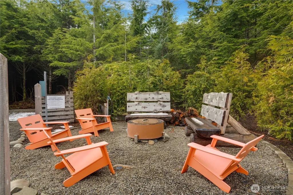 74 Elk Creek Loop Pacific Beach WA 98571