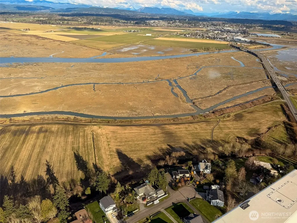 0 Nhn Sr 532 Camano Island WA 98282