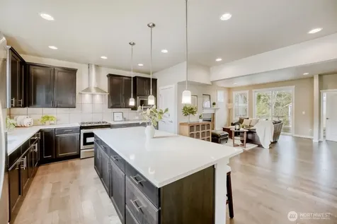 4764 244th Ct SE Sammamish WA 98029