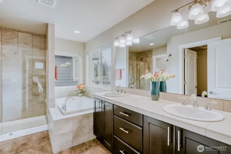 4764 244th Ct SE Sammamish WA 98029