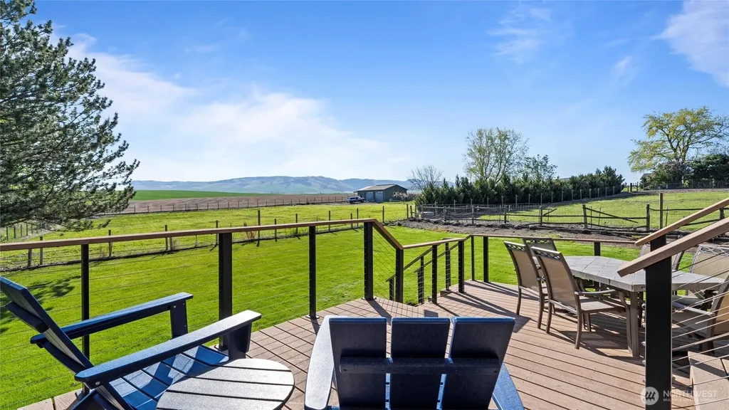 1224 Rooster Road Walla Walla WA 99362