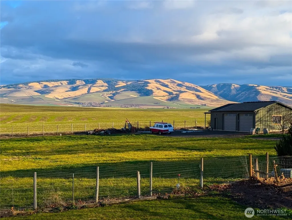 1224 Rooster Road Walla Walla WA 99362
