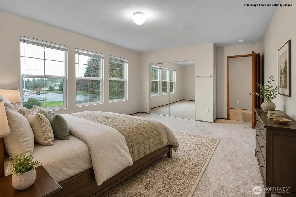 831 SW 364th Place Federal Way WA 98023