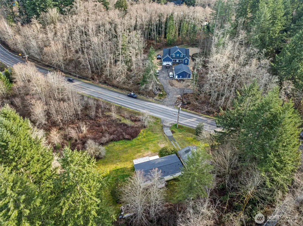 4213 SE Salmonberry Road Port Orchard WA 98366