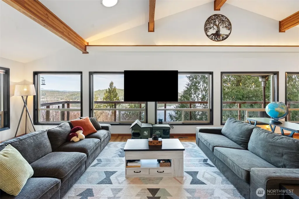 341 E Olympic Vista Drive Union WA 98592