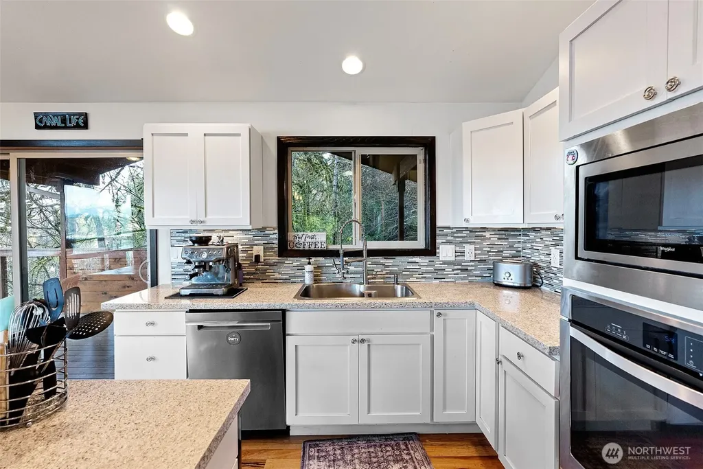 341 E Olympic Vista Drive Union WA 98592