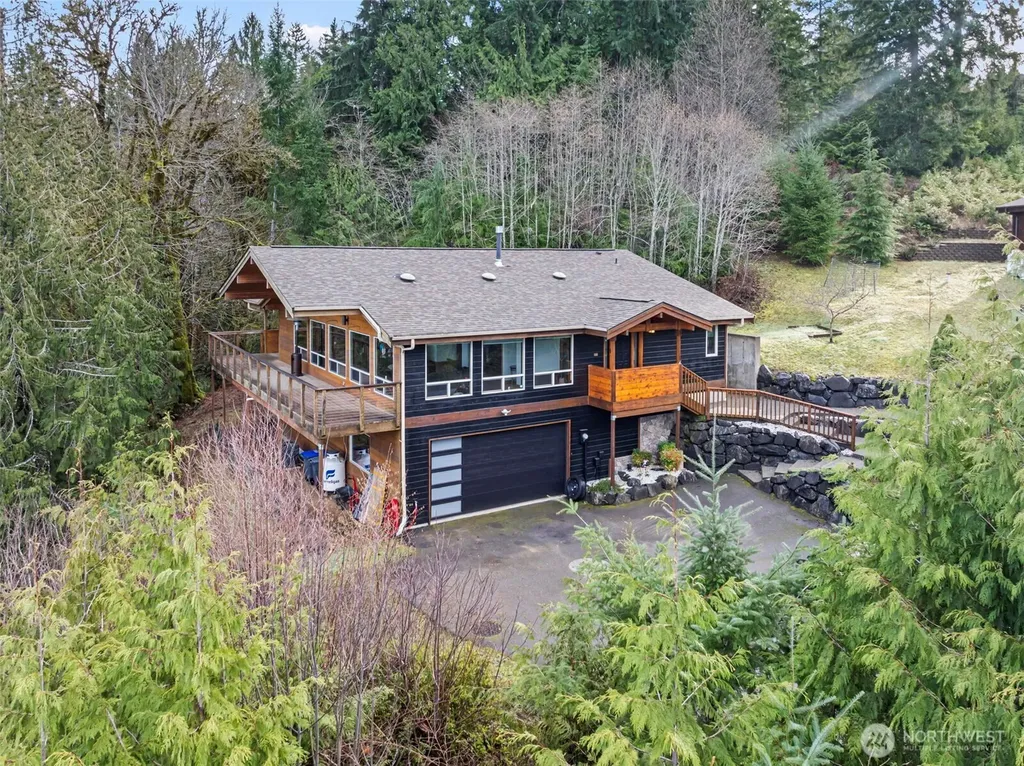 341 E Olympic Vista Drive Union WA 98592