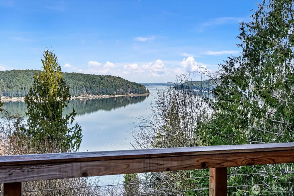 341 E Olympic Vista Drive Union WA 98592