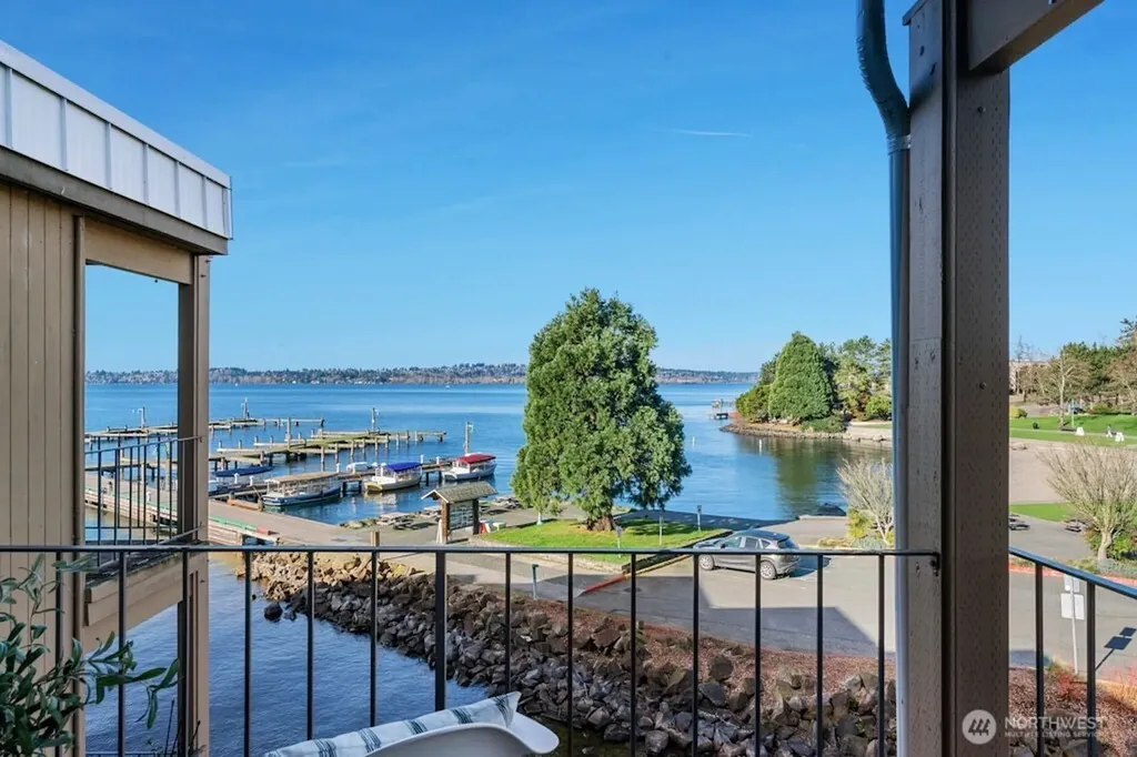 65 Kirkland Kirkland WA 98034