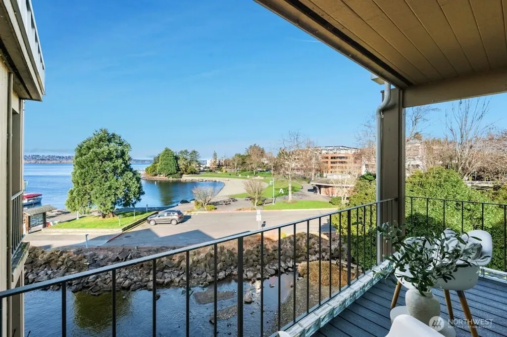 65 Kirkland Kirkland WA 98034