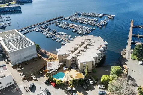 65 Kirkland Kirkland WA 98034