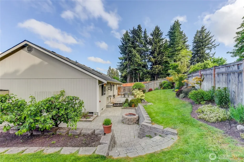 3315 18th Street Pl SW Puyallup WA 98373