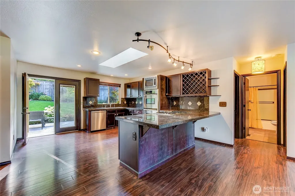 3315 18th Street Pl SW Puyallup WA 98373