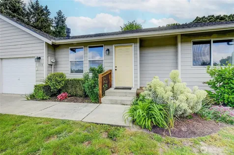 3315 18th Street Pl SW Puyallup WA 98373