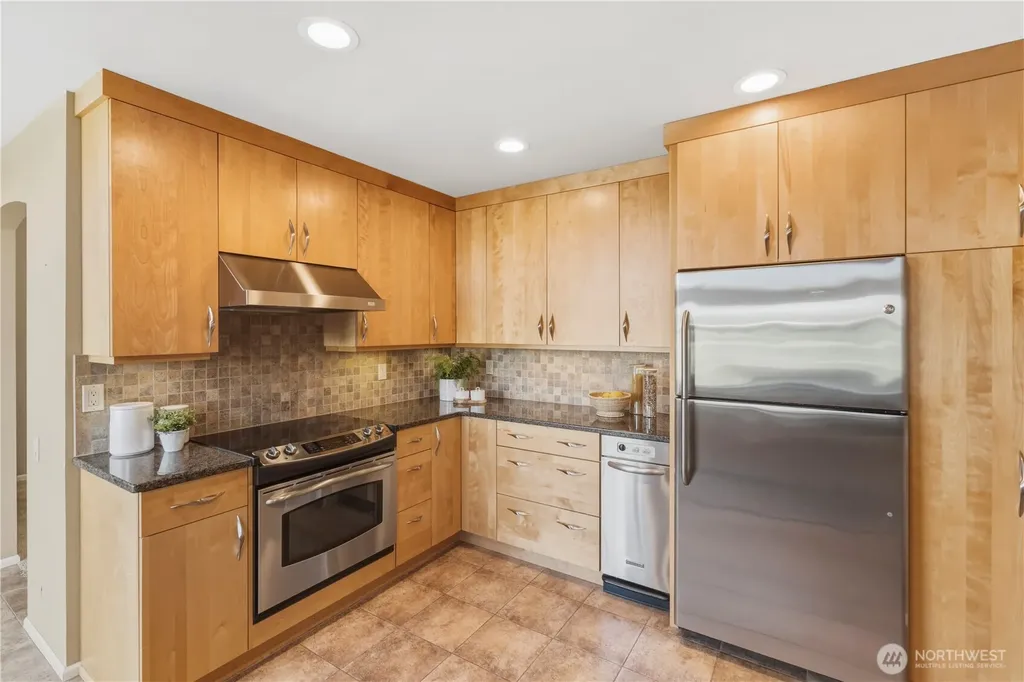 3506 Haines Street Port Townsend WA 98368