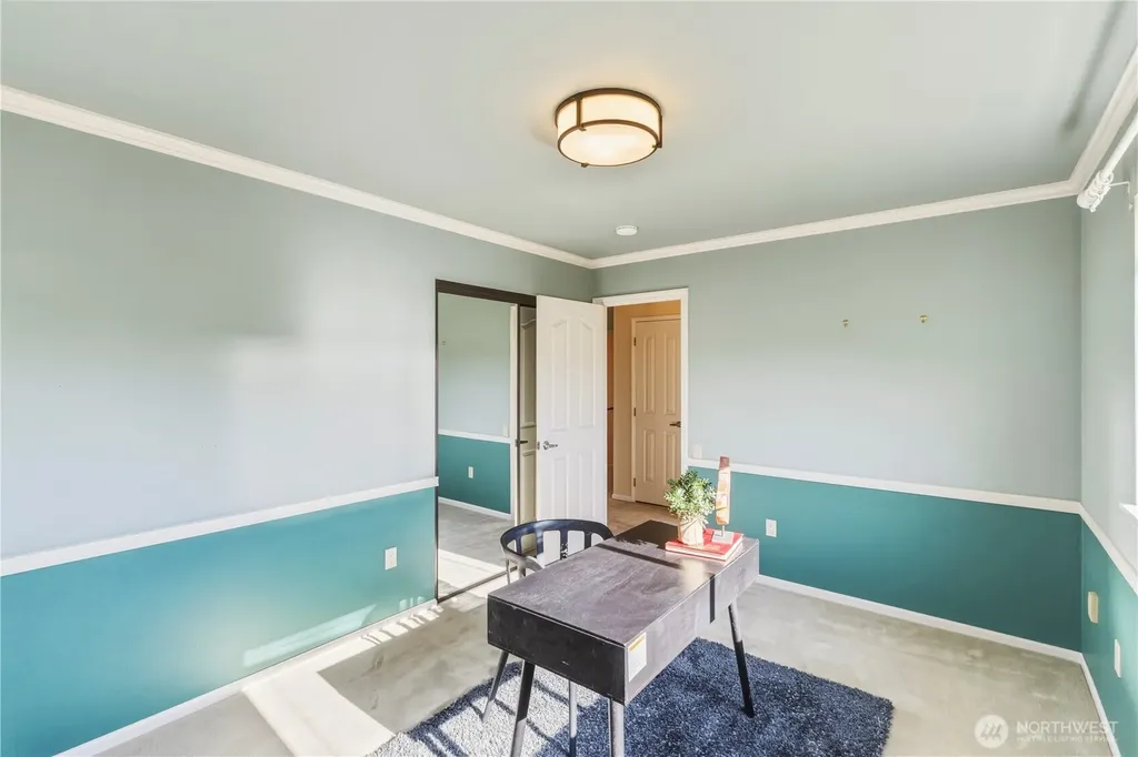 3506 Haines Street Port Townsend WA 98368
