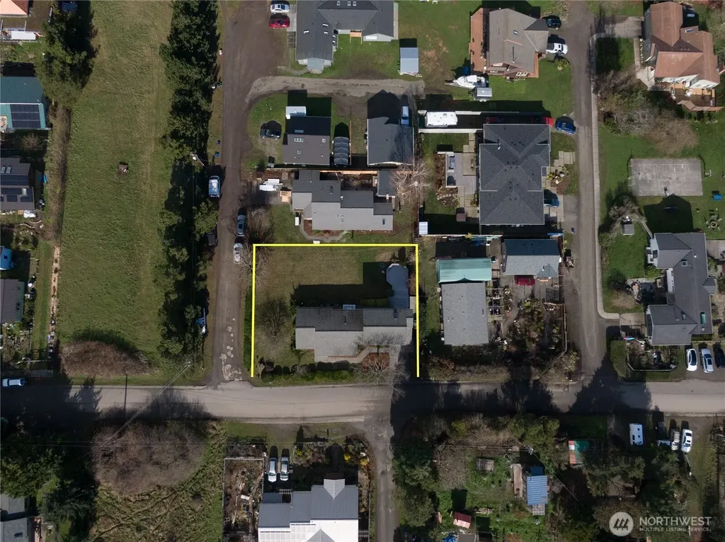 3506 Haines Street Port Townsend WA 98368
