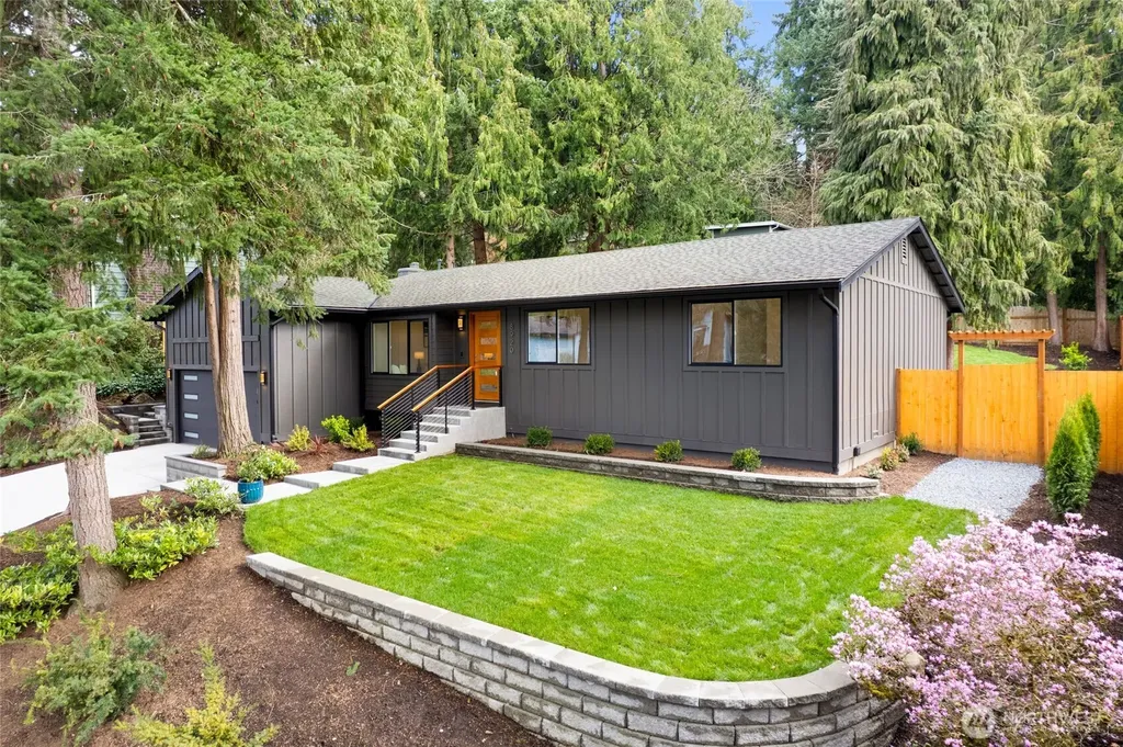 8920 168th Avenue NE Redmond WA 98052